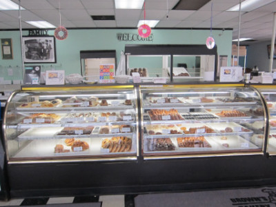 Brown's Bakery display