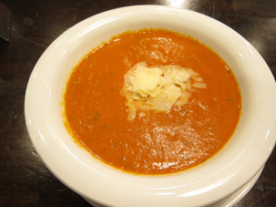 Tomato basil soup