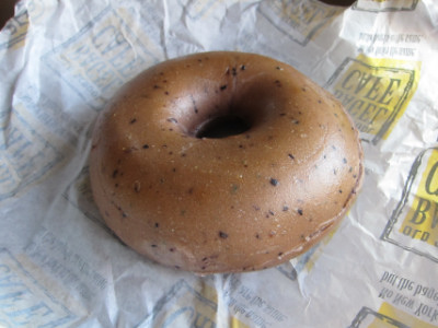 Blueberry bagel