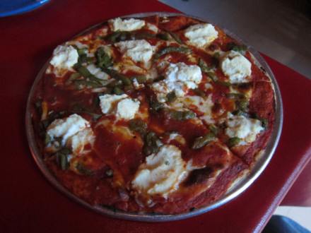 Green chile and ricotta pizza