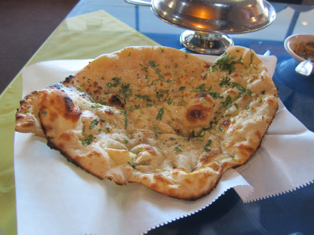 Garlic naan